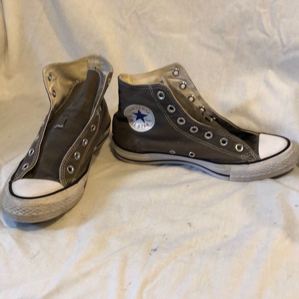 Gray High top Converse